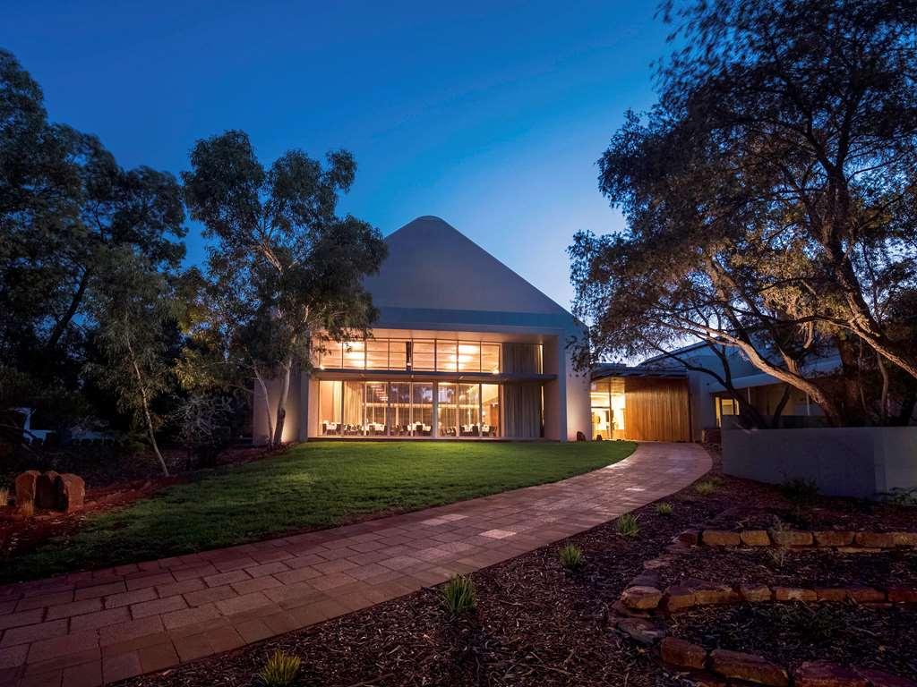 Outback Hotel Ayers Rock Facilities photo
